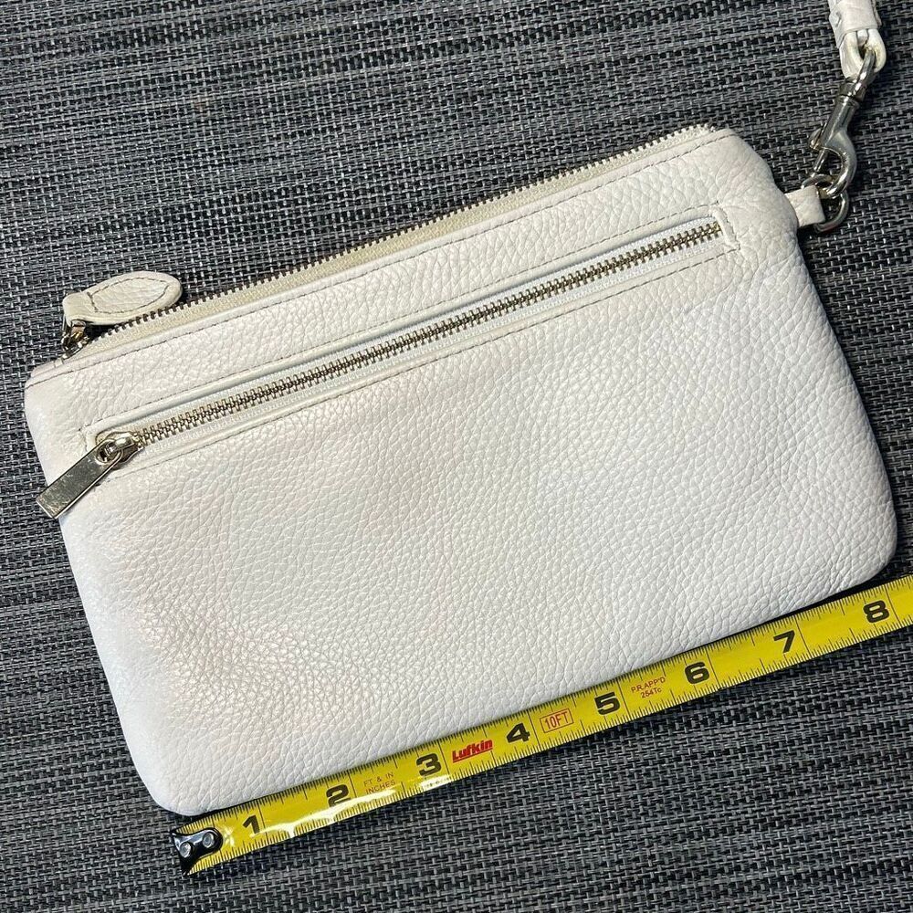 Befen White Wristlet Wallet - Picture 5 of 6
